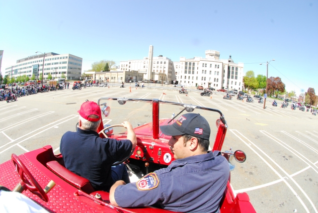 &copy; 2007 BUTCH 5 5 07 0071.jpg